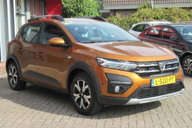 Dacia Sandero (2021) thumbnail 3