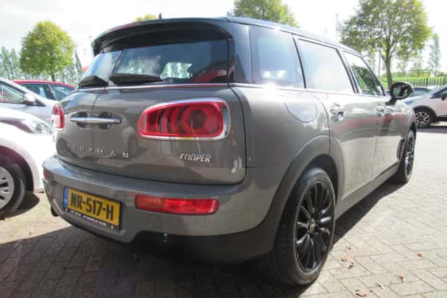 MINI Clubman (2017) thumbnail 6