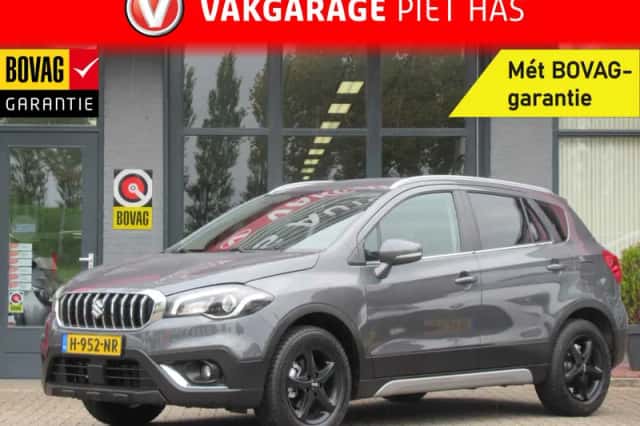 Suzuki S-Cross (2018) thumbnail 1