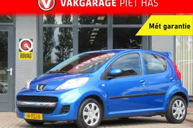 Peugeot 107 (2011) thumbnail 1