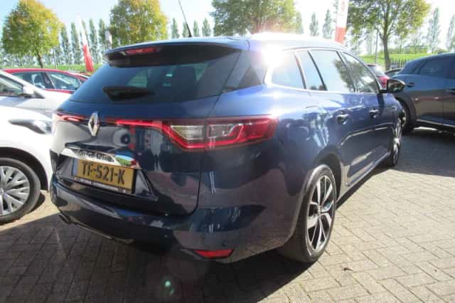 Renault Mégane (2018) thumbnail 6