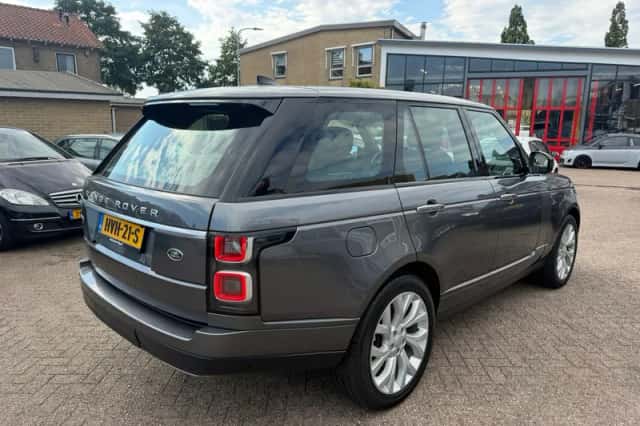 Land Rover Range Rover (2019) thumbnail 5