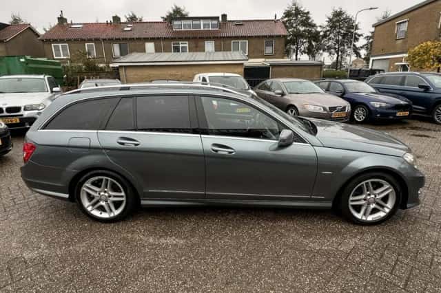 Mercedes-Benz C-Klasse (2012) thumbnail 4