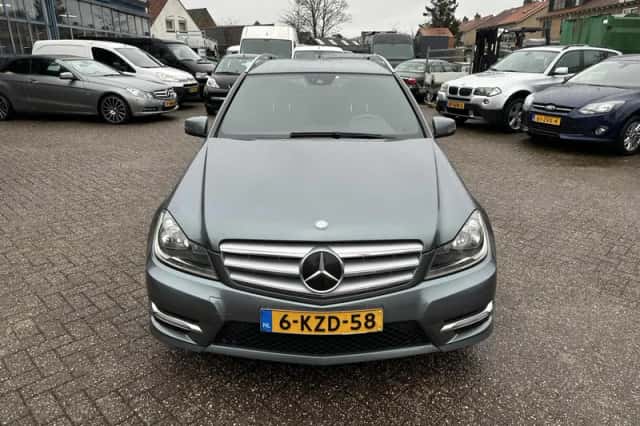 Mercedes-Benz C-Klasse (2012) thumbnail 5