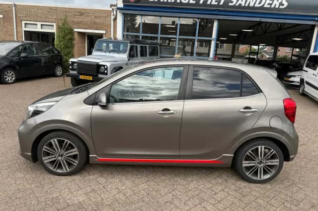 Kia Picanto (2017) thumbnail 4