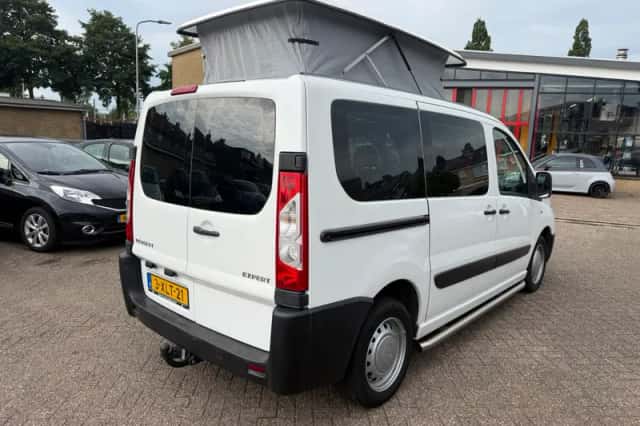 Peugeot Expert (2011) thumbnail 2