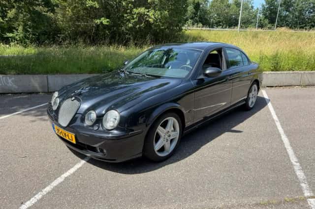 Jaguar S-Type (2003) thumbnail 1