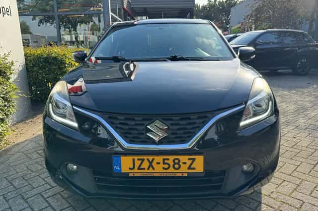 Suzuki Baleno (2017) thumbnail 4