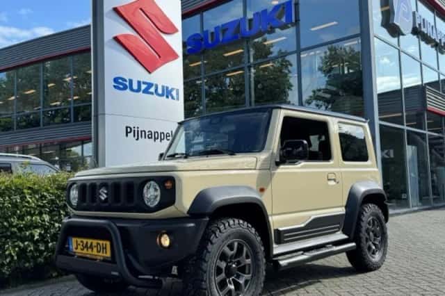 Suzuki JIMNY (2020) thumbnail 1