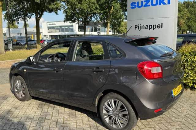 Suzuki Baleno (2017) thumbnail 2
