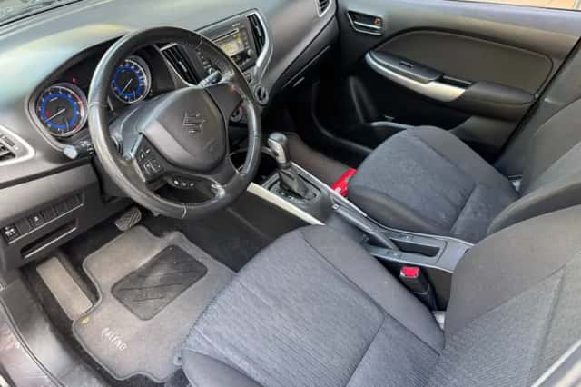 Suzuki Baleno (2017) thumbnail 3