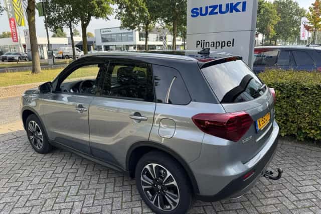 Suzuki Vitara (2024) thumbnail 2
