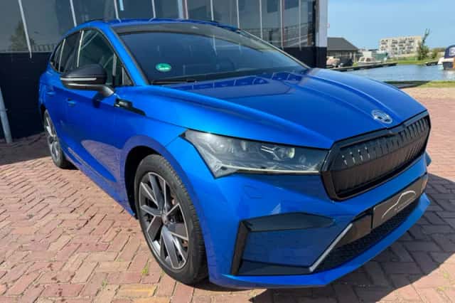 Škoda Enyaq (2021) thumbnail 3