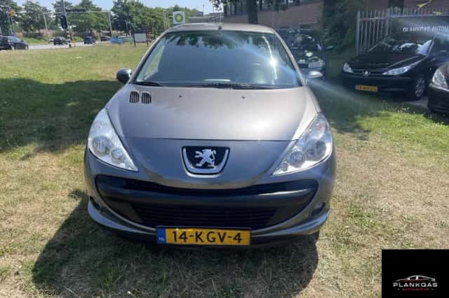 Peugeot 206 (2009) thumbnail 2