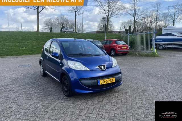 Peugeot 107 (2006) thumbnail 3