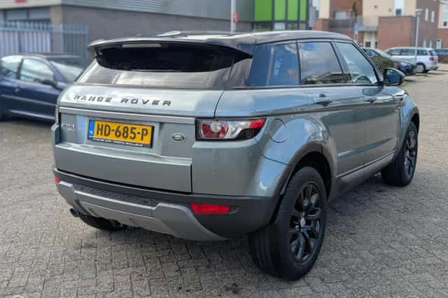 Land Rover Range Rover Evoque (2015) thumbnail 4