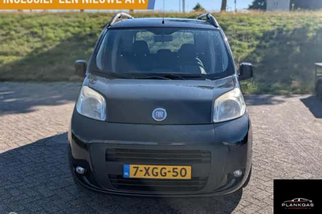 Fiat Qubo (2009) thumbnail 2