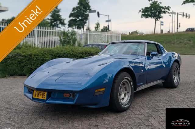 Chevrolet Corvette (1978) thumbnail 1