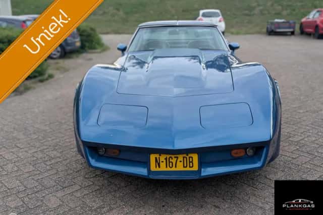 Chevrolet Corvette (1978) thumbnail 2