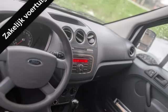 Ford Transit Connect (2011) thumbnail 6
