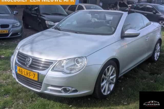 Volkswagen Eos (2010) thumbnail 1