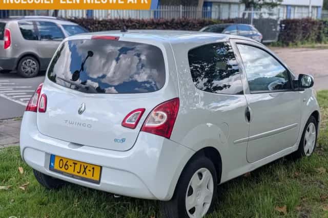 Renault Twingo (2012) thumbnail 4
