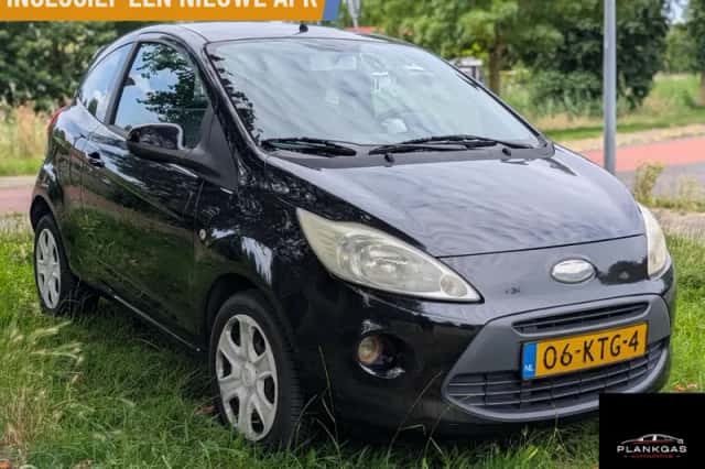 Ford Ka (2010) thumbnail 3