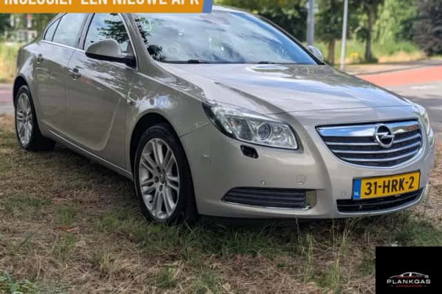 Opel Insignia (2009) thumbnail 3