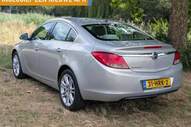 Opel Insignia (2009) thumbnail 4
