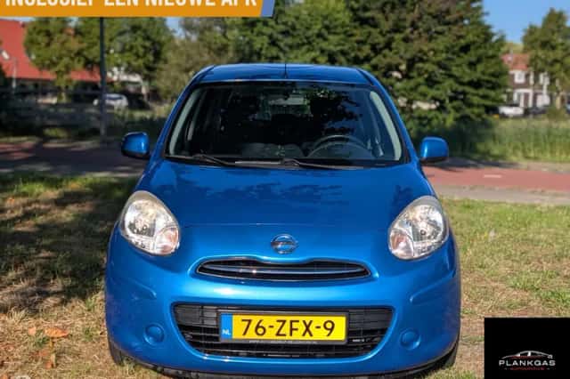 Nissan Micra (2012) thumbnail 2