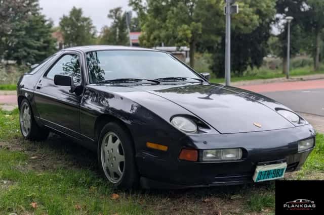Porsche 928 (1987) thumbnail 3