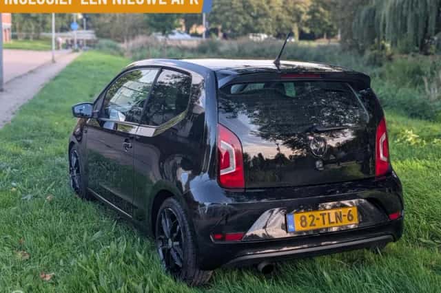 Volkswagen Up! (2012) thumbnail 5