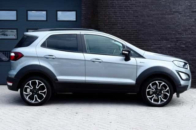 Ford EcoSport (2022) thumbnail 3