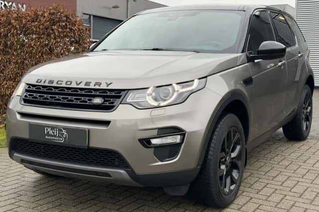 Land Rover Discovery Sport (2019) thumbnail 1