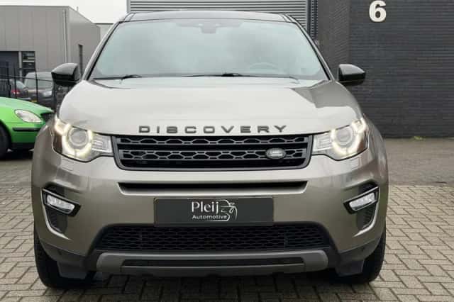 Land Rover Discovery Sport (2019) thumbnail 4