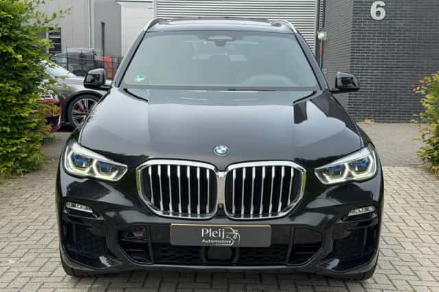 BMW X5 (2019) thumbnail 4
