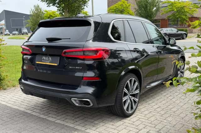 BMW X5 (2019) thumbnail 5