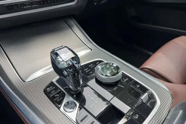BMW X5 (2019) thumbnail 6