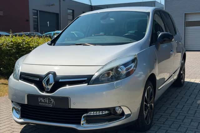 Renault Scénic (2016) thumbnail 1