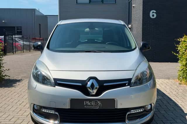 Renault Scénic (2016) thumbnail 4