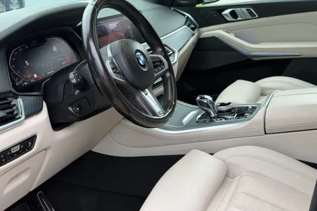 BMW X5 (2019) thumbnail 3