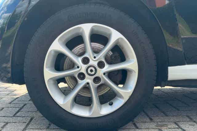 Smart ForFour (2017) thumbnail 2