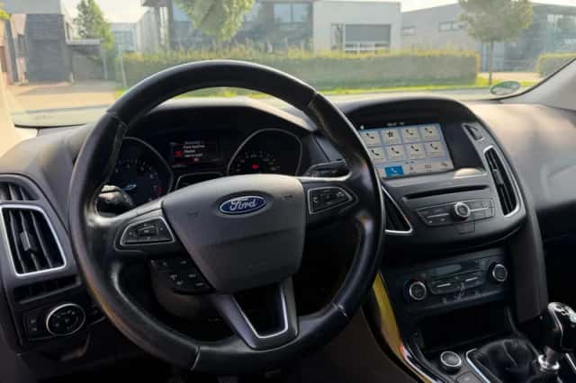Ford Focus (2017) thumbnail 6