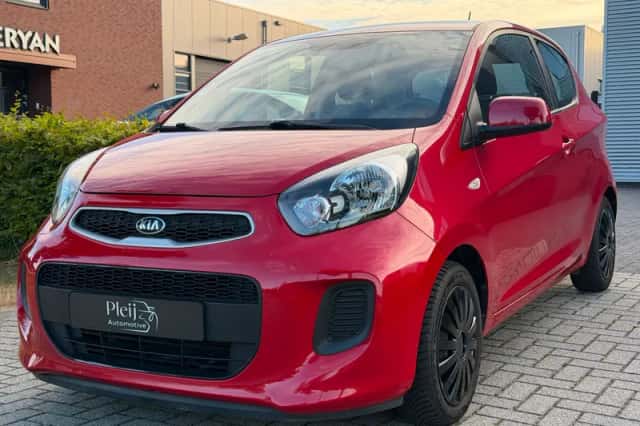 Kia Picanto (2016) thumbnail 1