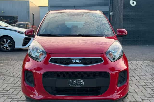 Kia Picanto (2016) thumbnail 4