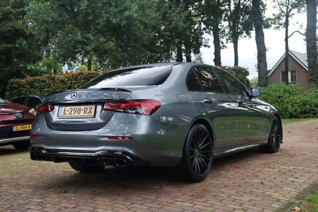Mercedes-Benz E-Klasse (2020) thumbnail 3