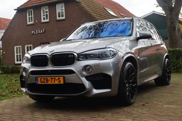 BMW X5 (2017) thumbnail 1