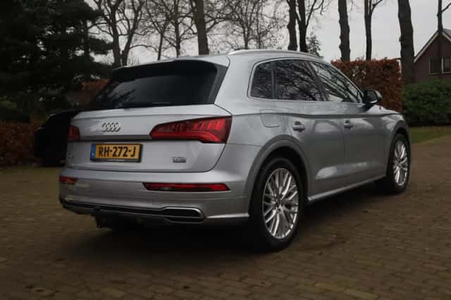 Audi Q5 (2018) thumbnail 3