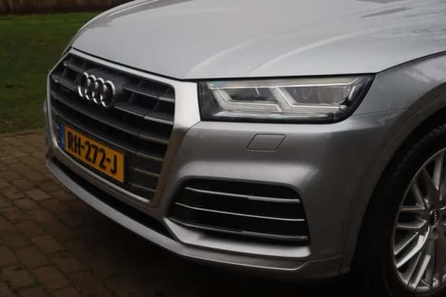 Audi Q5 (2018) thumbnail 4