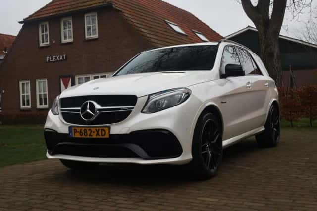 Mercedes-Benz GLE-Klasse (2017) thumbnail 1